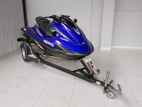 FZS SHO 1800 2013